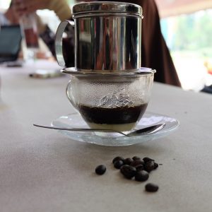 Segelas Kopi Vietnam Drip