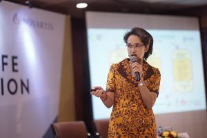 Dr. Lily Sriwahyuni di Press Conference Set Your Life Back in Motion