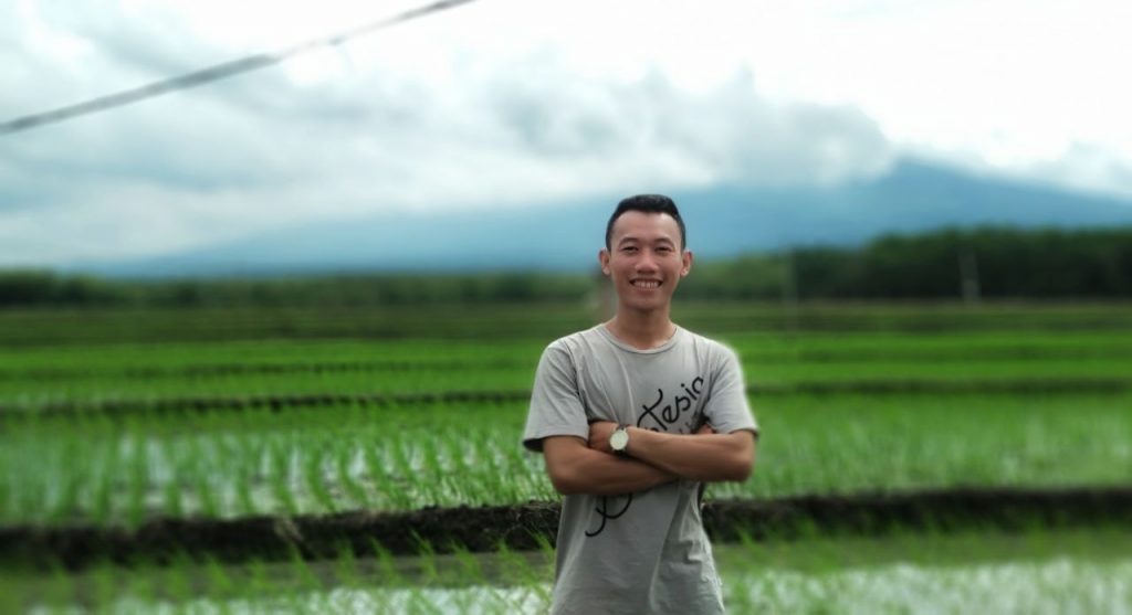 Robit Mikrojul Huda di SawahRobit Mikrojul Huda di Sawah