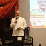 Bapak Rudi Kamdani dalam peluncuran Asuransi Bebas Tawakkal
