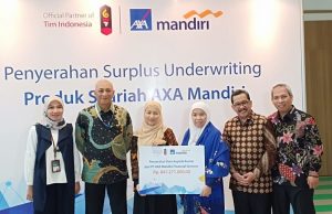 Penyaluran Dana Tabbaru dari AXA MAndiri kepada Baznas Senilai 847 juta
