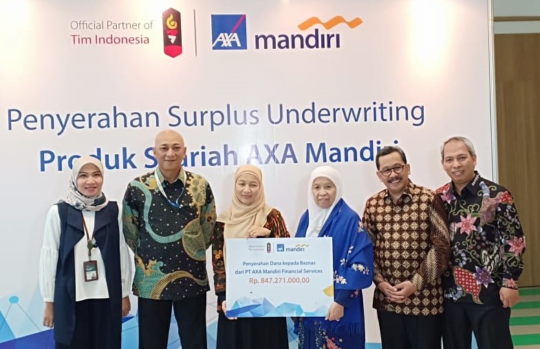 Penyaluran Dana Tabbaru dari AXA MAndiri kepada Baznas Senilai 847 juta