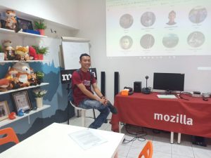 Ini kenapa ada foto ini Ya gapapa sih
