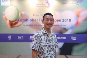 Saya saat menghadiri conference press Combiphar Tennis Open