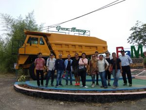 Saya bersama teman-teman blogger