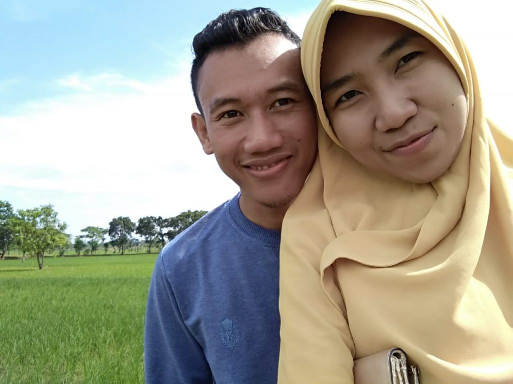 Saya dan istri di sawah Majalengka