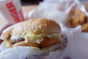 Pesanan Burger King melalui GrabFood